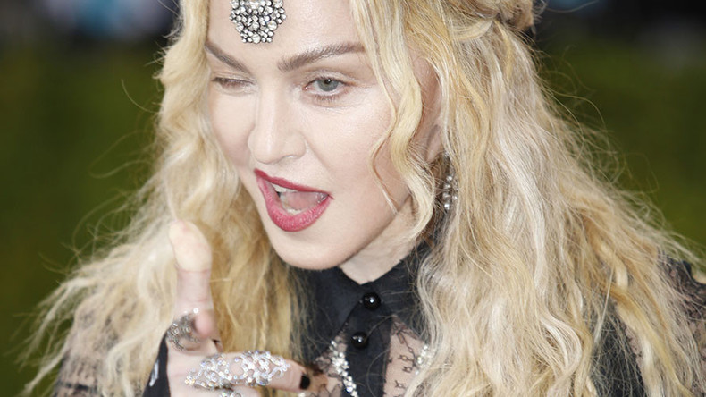 Madonna having oral sex photos Madonna having oral sex photos