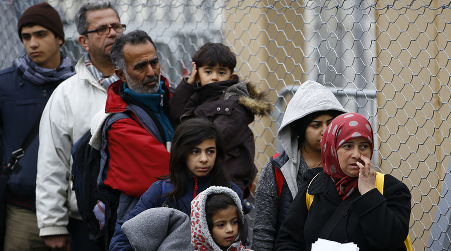 ‘Totally unrealistic’: Austrian FM blasts EU refugee quota plan