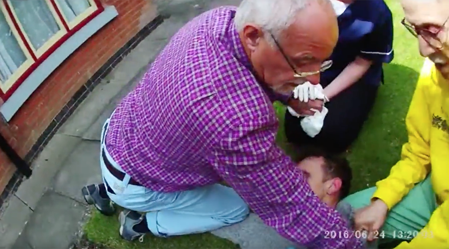 Senior citizens’ arrest! Hero pensioners tackle burglar who evaded police for months (VIDEO)