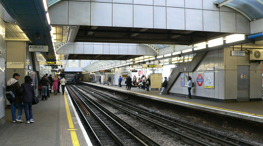 Evacuation & controlled explosion in Hammersmith, London