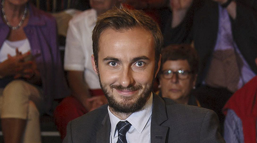 Charges dropped against German comic who satirically accused Erdogan of ‘bestiality’