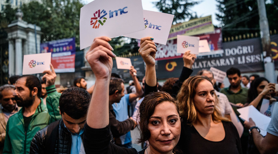Hundreds protest in Istanbul over raid & shutdown of pro-Kurdish TV channel