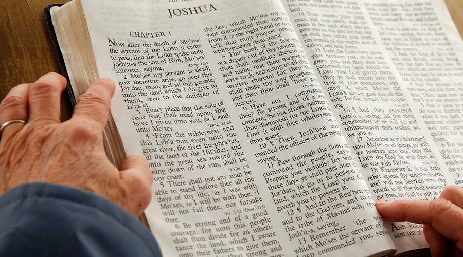 Evangelical college group InterVarsity to fire employees who voice gay marriage support