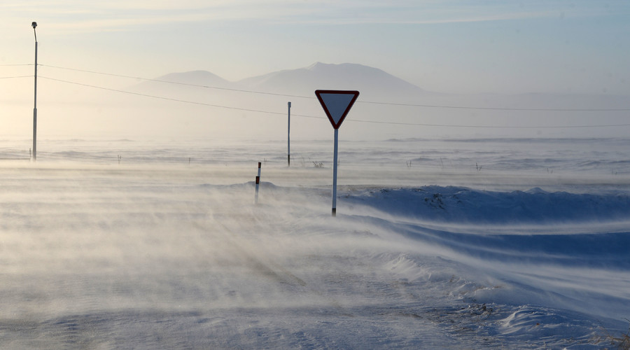 Road sign not far from Anadyr. © Konstantin Chalabov