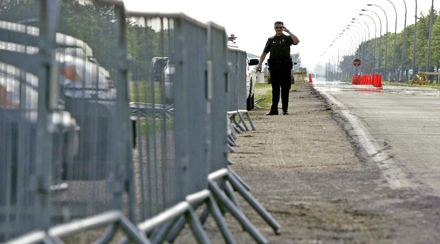 Former NHL enforcer shot in Canadian prison