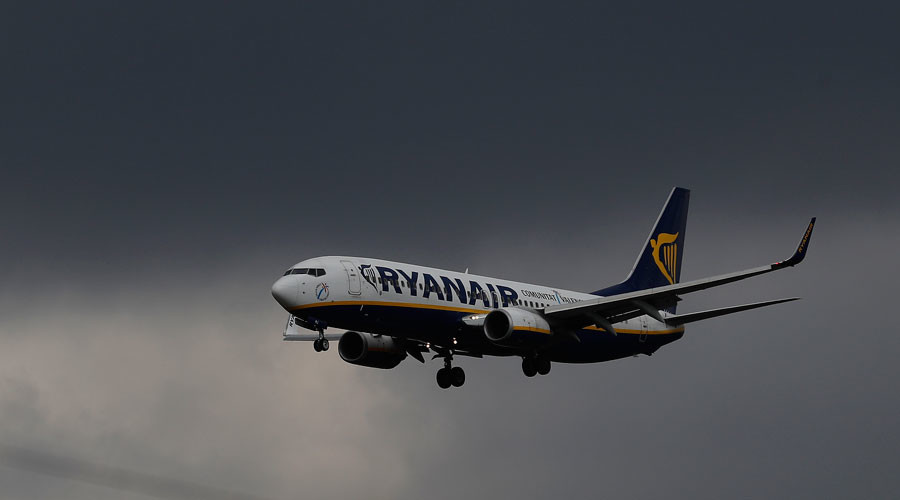 Landing skids: British tourist fined for pooing on Italian airport runway
