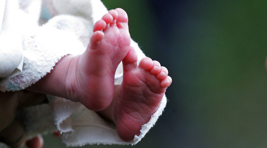 eBaby: Newborn placed on auction site, police launch probe