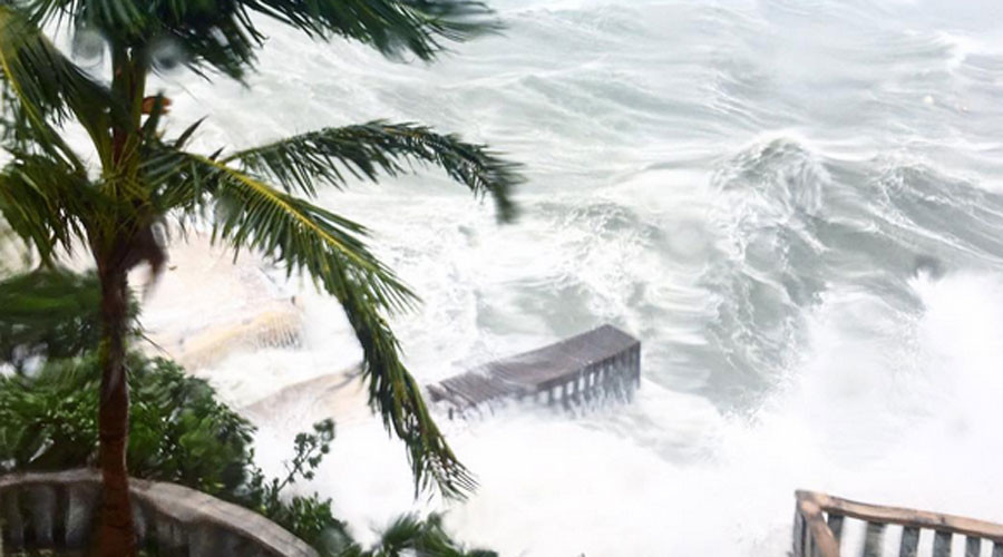 Thousands without power in Bermuda after Hurricane Nicole (PHOTOS,VIDEOS)