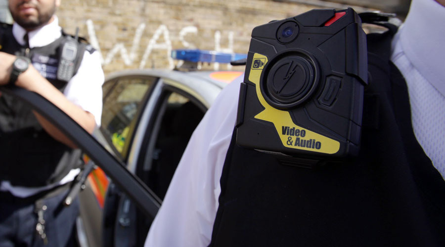 Thousands of London police officers to start wearing body cams