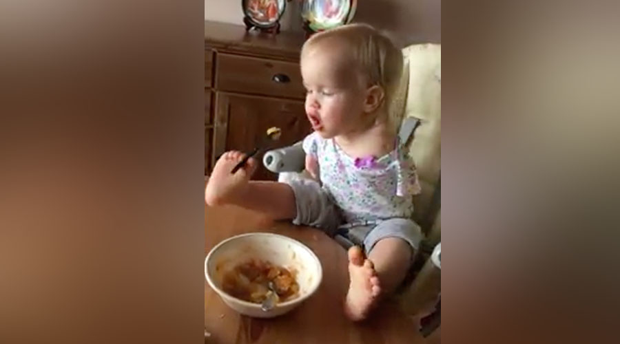 ‘Where there’s a will’: Girl born without arms feeds herself by using her feet (VIDEO)