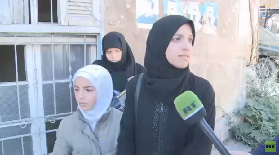 ‘My mom is sick, can’t leave Aleppo:’ Local girl tells RT of fleeing violence in Syrian city