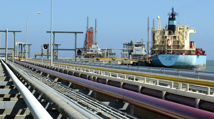 Venezuela state oil firm default would cause problems for US refiners