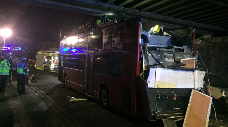 26 injured as roof torn off London’s double-decker bus as it crashes into bridge (PHOTOS)
