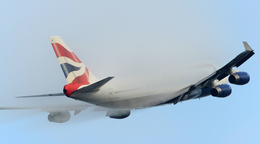 25 British Airways cabin crew taken ill mid-flight, plane diverted