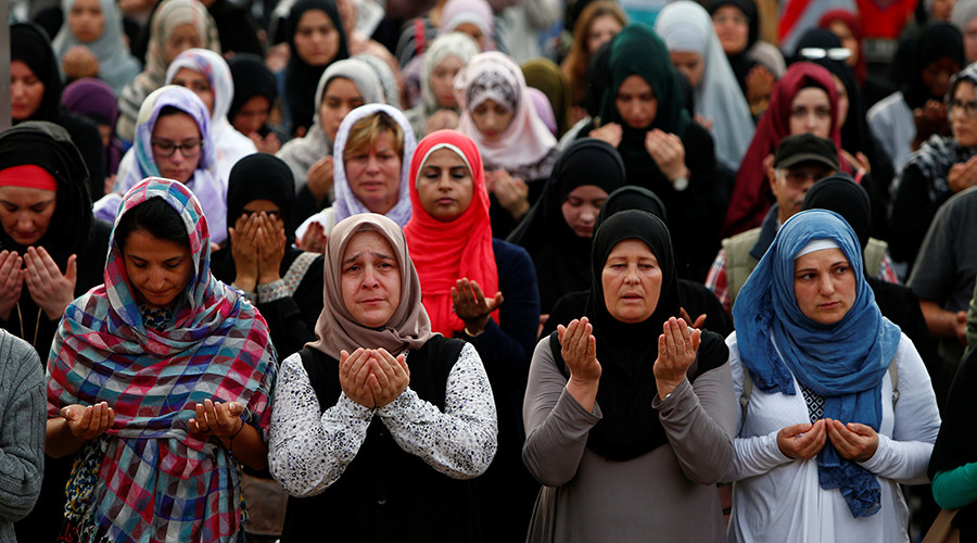 Most Bavarians have negative attitude toward Muslims in Germany – poll