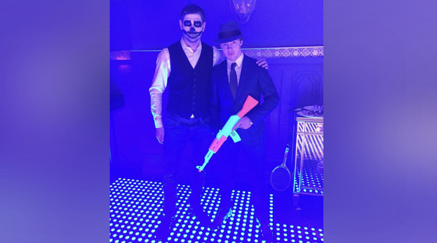 Neon AK-47: How Russian young guns celebrate Halloween (PHOTOS)