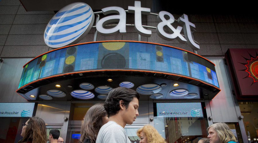 FCC passes tougher regulations on data sharing by internet companies, angering ISPs