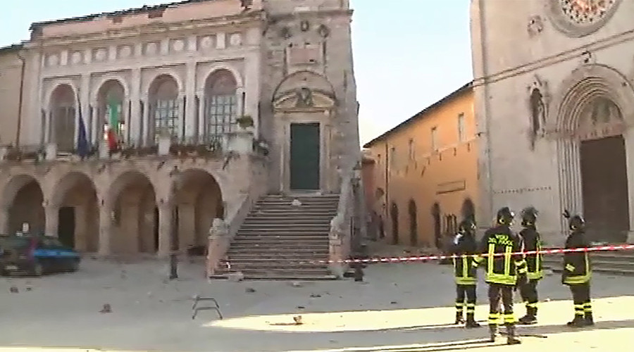 'I saw hell': Norcia 6.6 earthquake devastates historic churches & buildings (PHOTOS, VIDEOS)