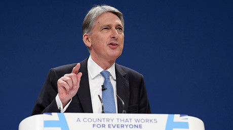 Britain's Chancellor of the Exchequer Philip Hammond speaks at the Conservative Party conference in Birmingham, Britain October 3, 2016. © Toby Melville