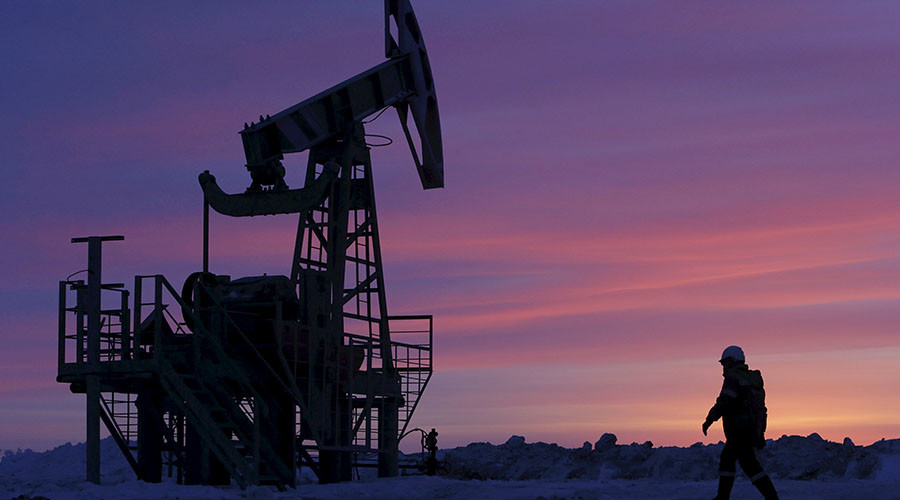 Russian oil production sets new post-Soviet record