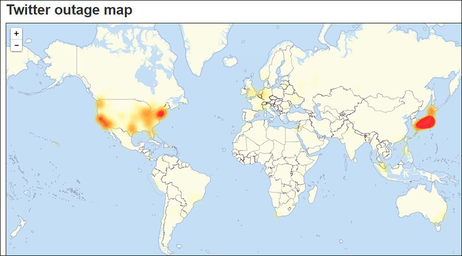 Twitter briefly down worldwide