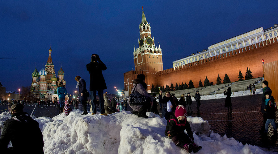 As Italians grow weary of Brussels, Moscow gets a second look