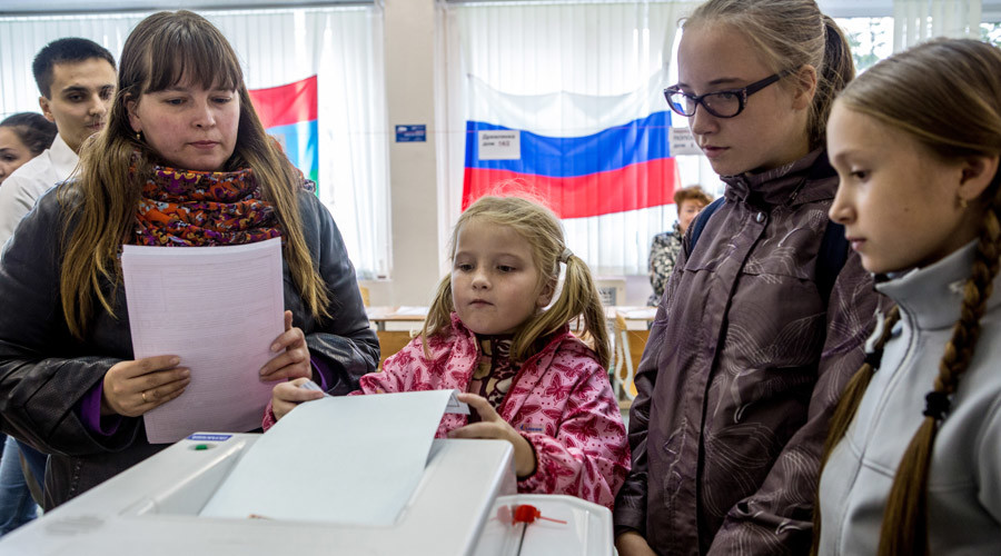 Government rejects initiative to lower legal voting age to 16 years