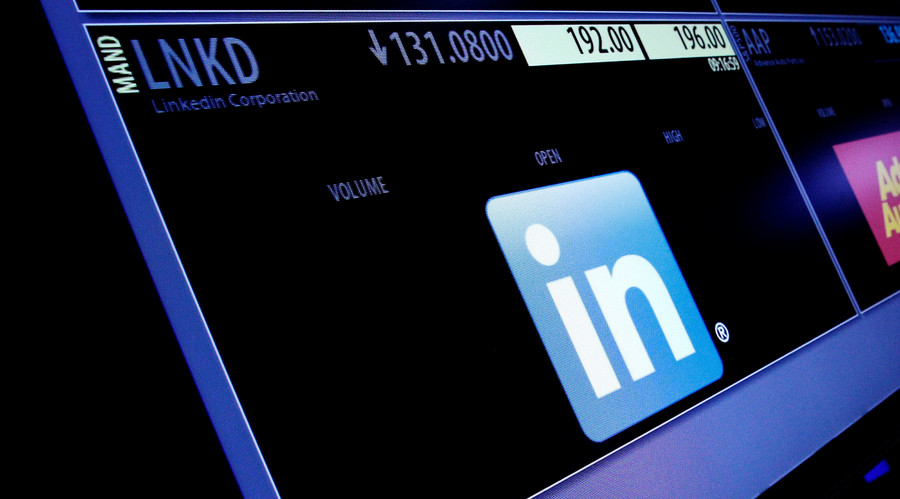 ‘Experiencing some issues’: LinkedIn crashed & people weren't happy
