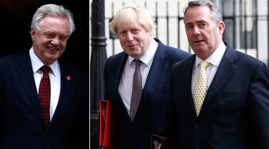 ‘Chaotic & dysfunctional’ Brexit plan impossible to deliver – think tank
