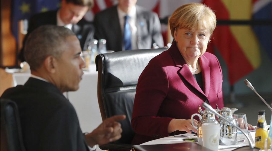 US President Barack Obama and German Chancellor Angela Merkel at the chancellery in Berlin, Germany, November 18, 2016 © Kay Nietfeld