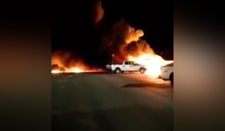 Plane crash in Nevada sets fire, homes evacuated (VIDEO)