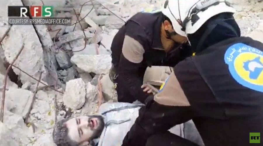 White Helmets 'deserve an Oscar' for mannequin challenge performance in Syria war zone