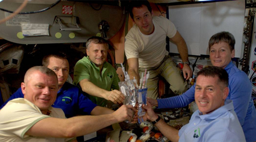 Thanksgiving in orbit: ISS astronauts celebrate US holiday in space (PHOTOS)