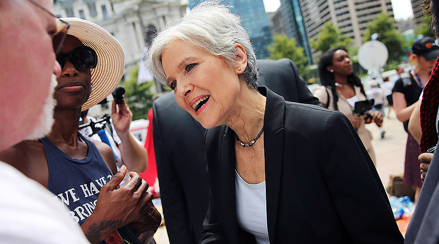 Wisconsin receives Stein and Del La Fuente recount petitions