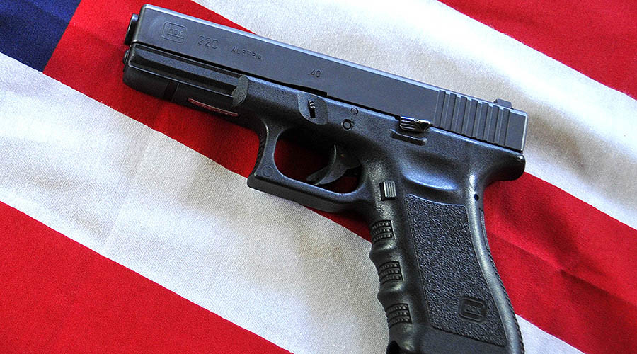 4-yo shoots toddler cousin on Thanksgiving, parents charged