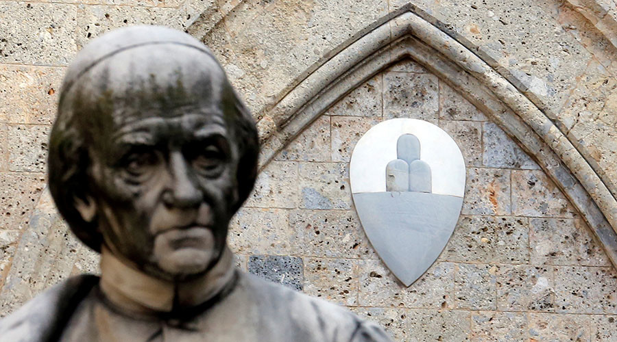 Italy's troubled Monte dei Paschi bank faces billions in legal claims