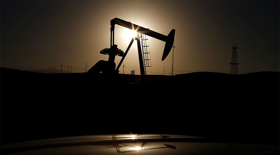 Oil tumbles on doubts over OPEC output cut