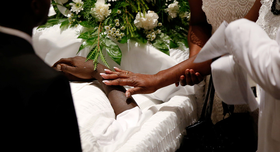 No charges for Charlotte cop in Keith Lamont Scott shooting
