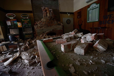 This photo taken on November 14, 2016 shows damage to the Waiau Hotel, some 120 kms to the north of Christchurch, after a 7.8 magnitude quake hit just after midnight the night before. © Matias Delacroix