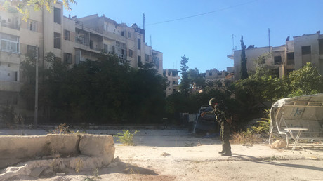 FILE PHOTO: Syrian army soldier during an assault on Jabhat al-Nusra fighters in Aleppo's eastern district of Suleiman al-Halabi.© Mikhail Alaeddin