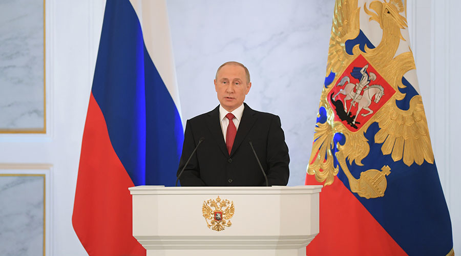 Putin addresses lawmakers in key annual speech