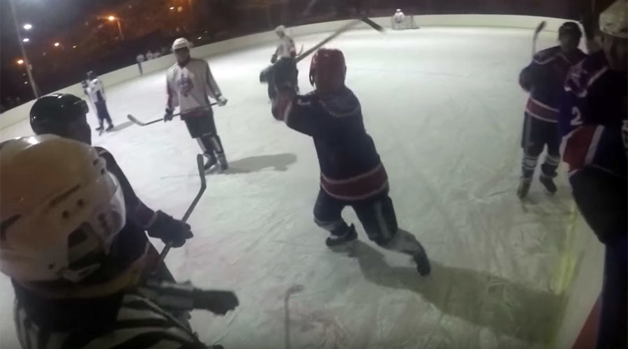 Russian hockey player banned for vicious attack on referee (VIDEO)