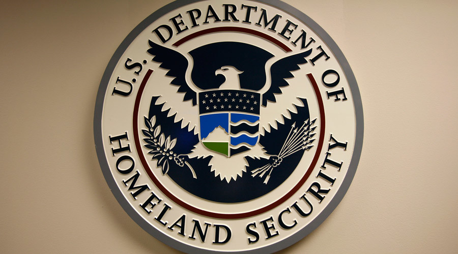 Despite scandals, DHS to continue using private detention facilities to house asylum seekers