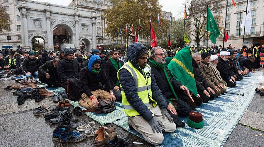British Muslims want to ‘fully integrate,’ but believe ‘worrying’ conspiracy theories