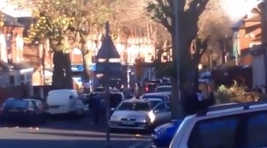 Rival gangs clash in mass brawl on Birmingham street (VIDEO)