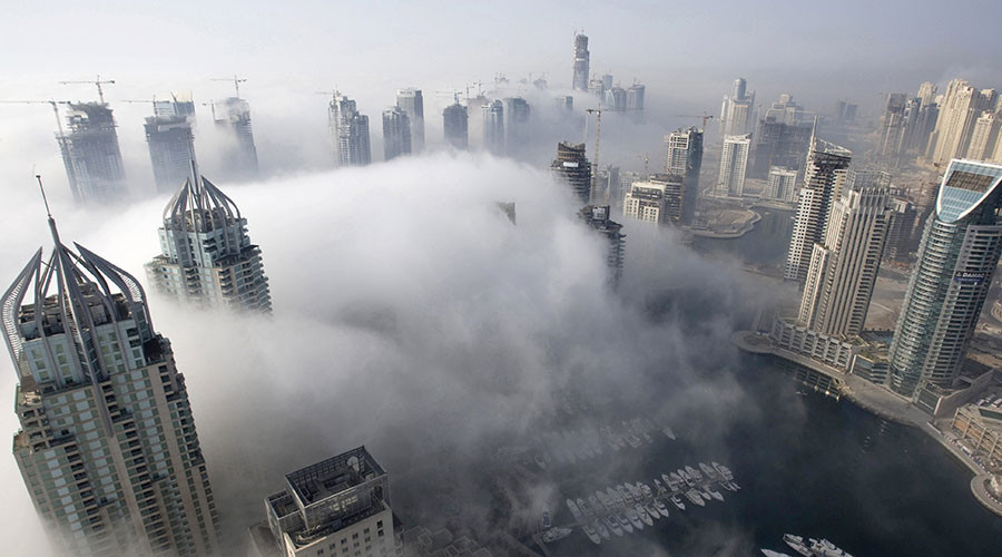 Dense fog engulfs Dubai skyline in haunting images (VIDEOS, PHOTOS)