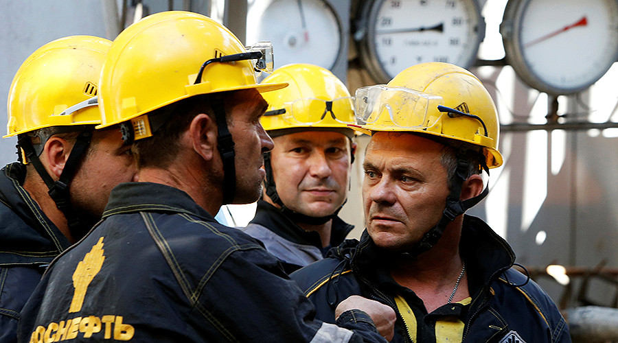 19.5% of Russian oil giant Rosneft sold in ‘biggest privatization deal of 2016’