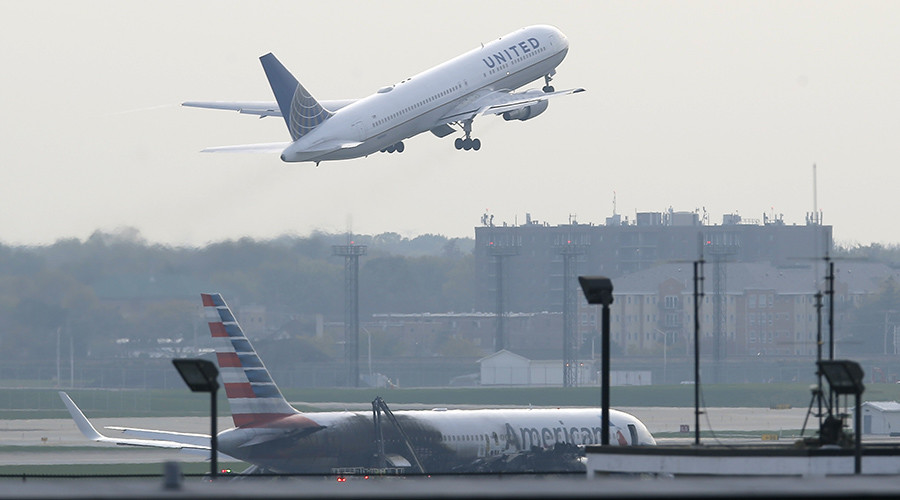 'Can you hear me now?' Feds may soon allow in-flight calls