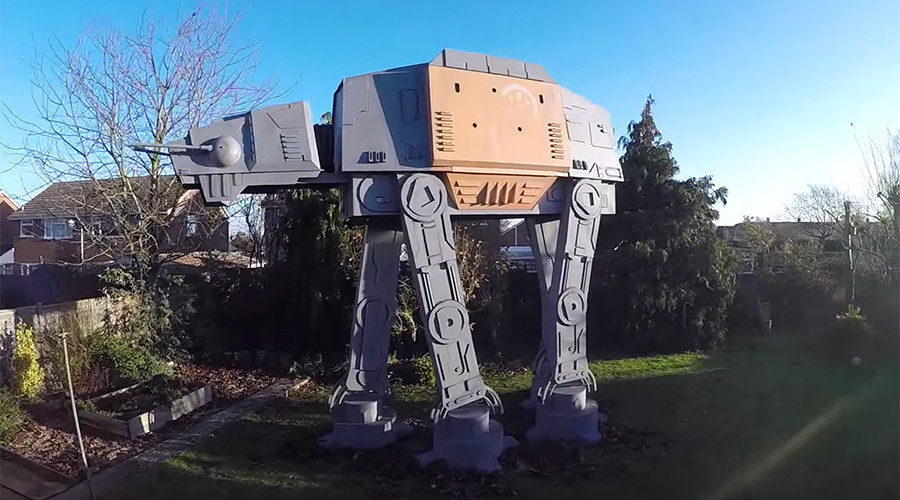 Inventor unveils stunning 'Star Wars' AT-AT walker replica