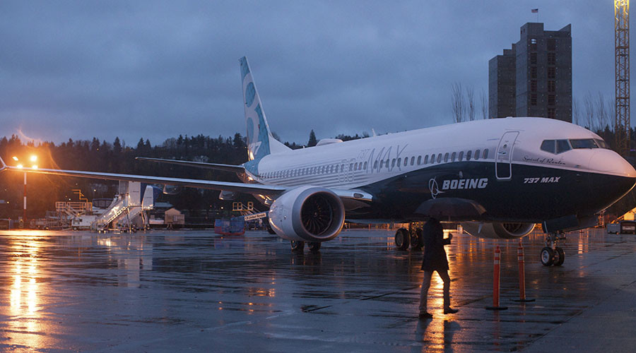 Iran seals $17bn contract with Boeing in first deal in 40yrs